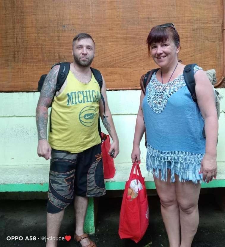 Bambooze Hauz Hotel Balabag  Bagian luar foto